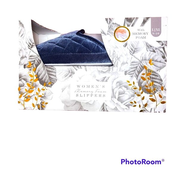 Quilted Velvet Size 9-10 Woman Blue Quilted Memory Foam Clog Slippers NEW IN BOX - Picture 1 of 6